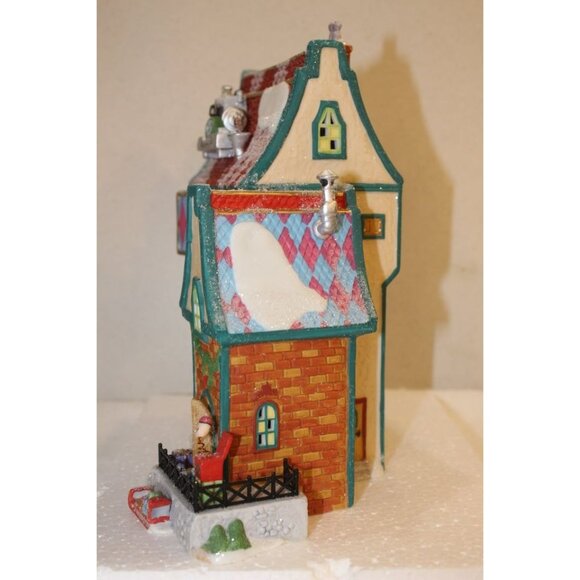 Dept 56 North Pole - Jack in the Box Plant No 2 - Picture 4 of 10